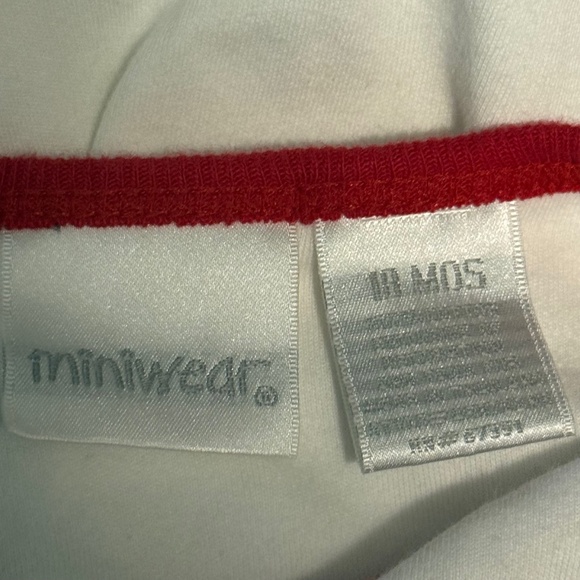 Miniwear White With Red Long Sleeves Who Needs Santa Bodysuit - Picture 3 of 6